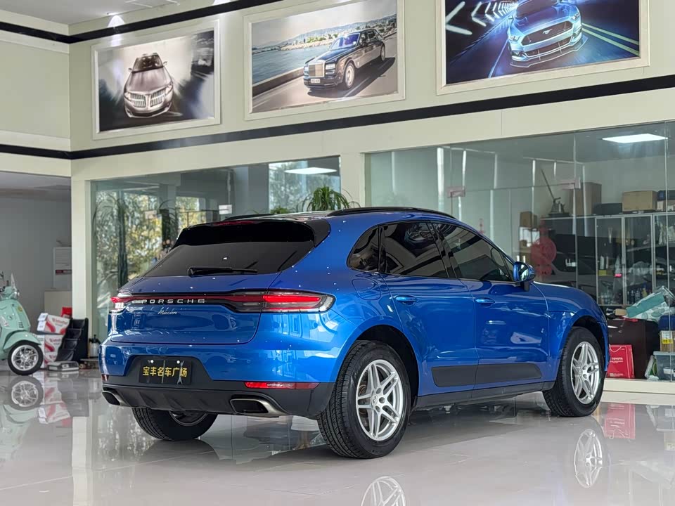 Porsche Macan