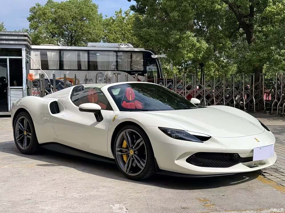 Ferrari 296, 2024 4