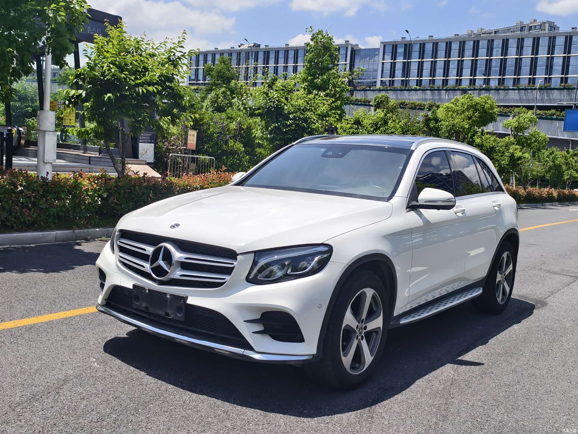 Mercedes-Benz GLC, 2017 1