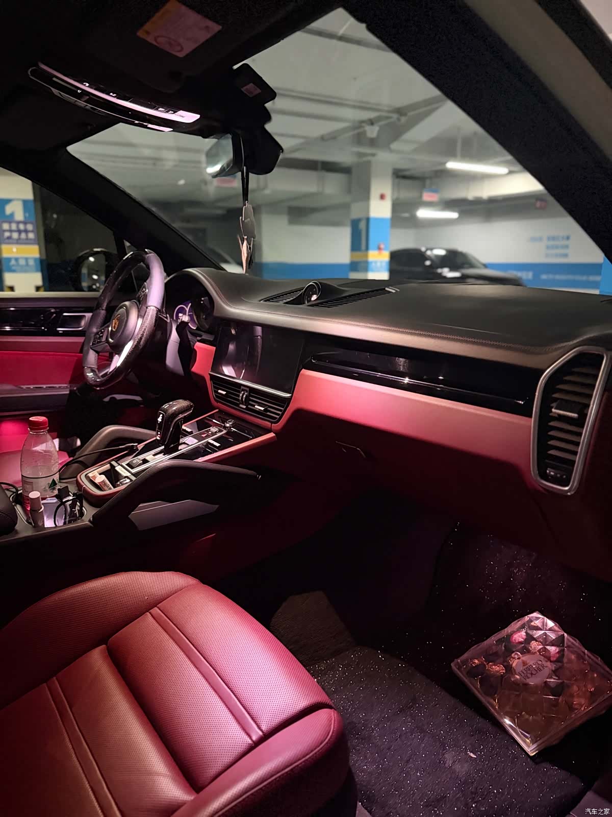 Porsche Cayenne, 2022 все фото