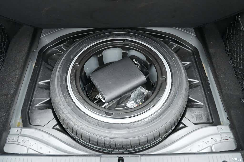 Mercedes-Benz S-Class, 2010 32