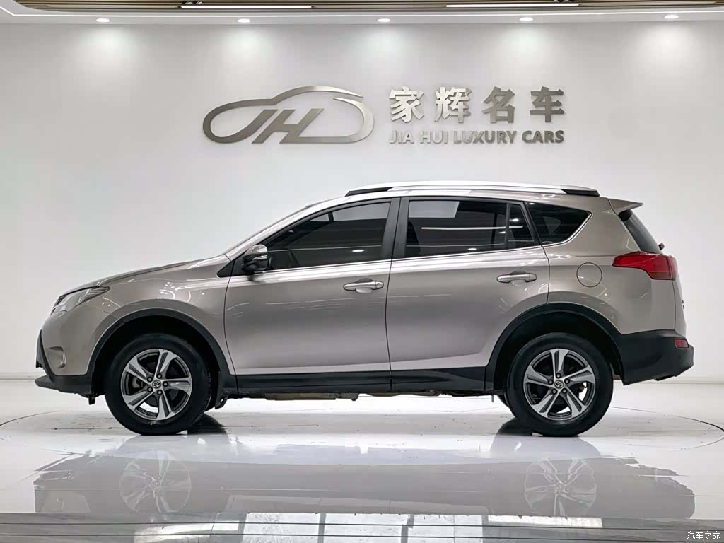 Toyota RAV4, 2016 4