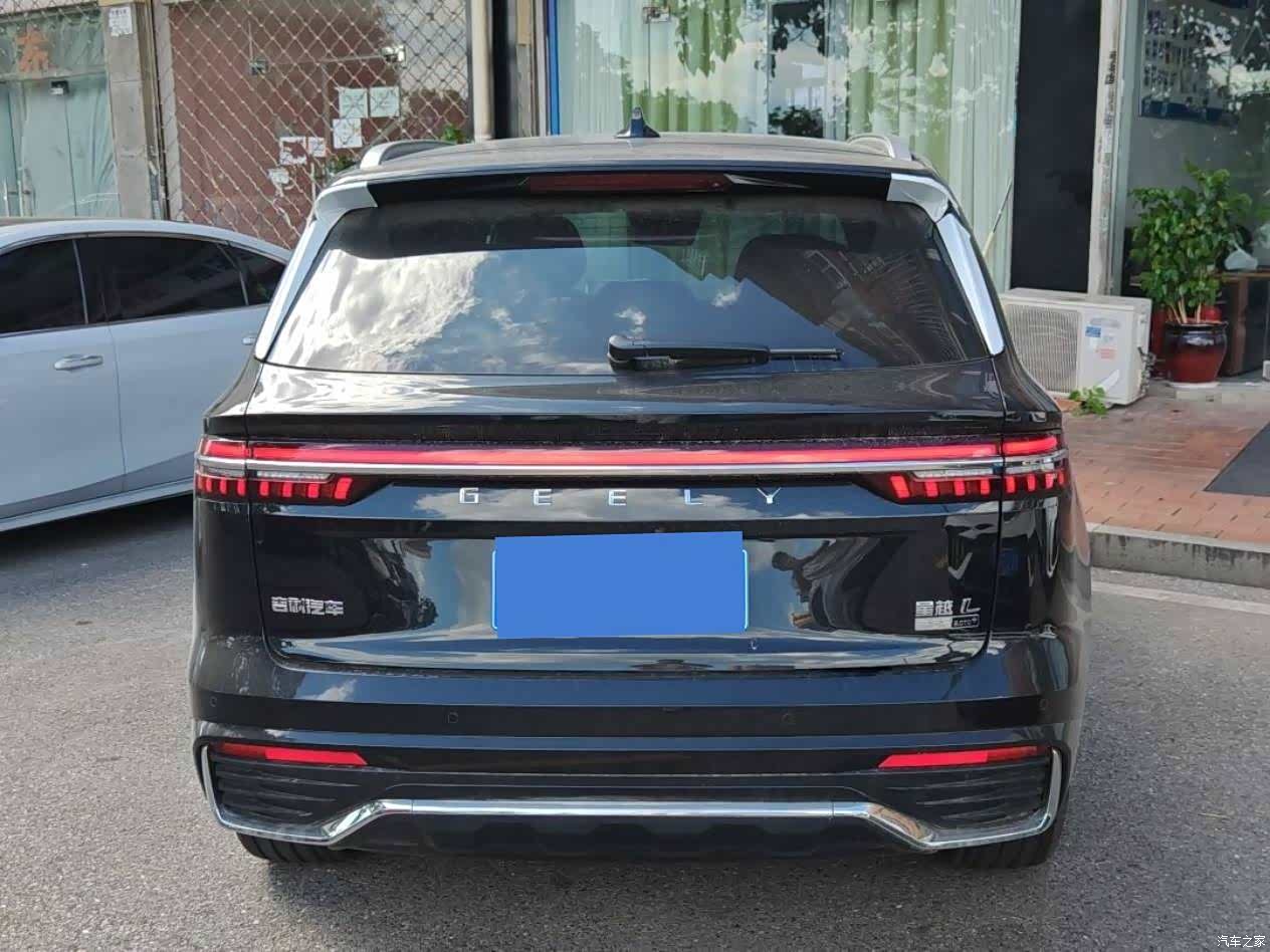 Geely Xingyue L, 2026 4
