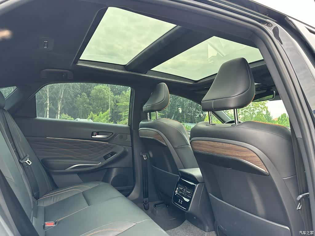 Toyota Avalon, 2024 20