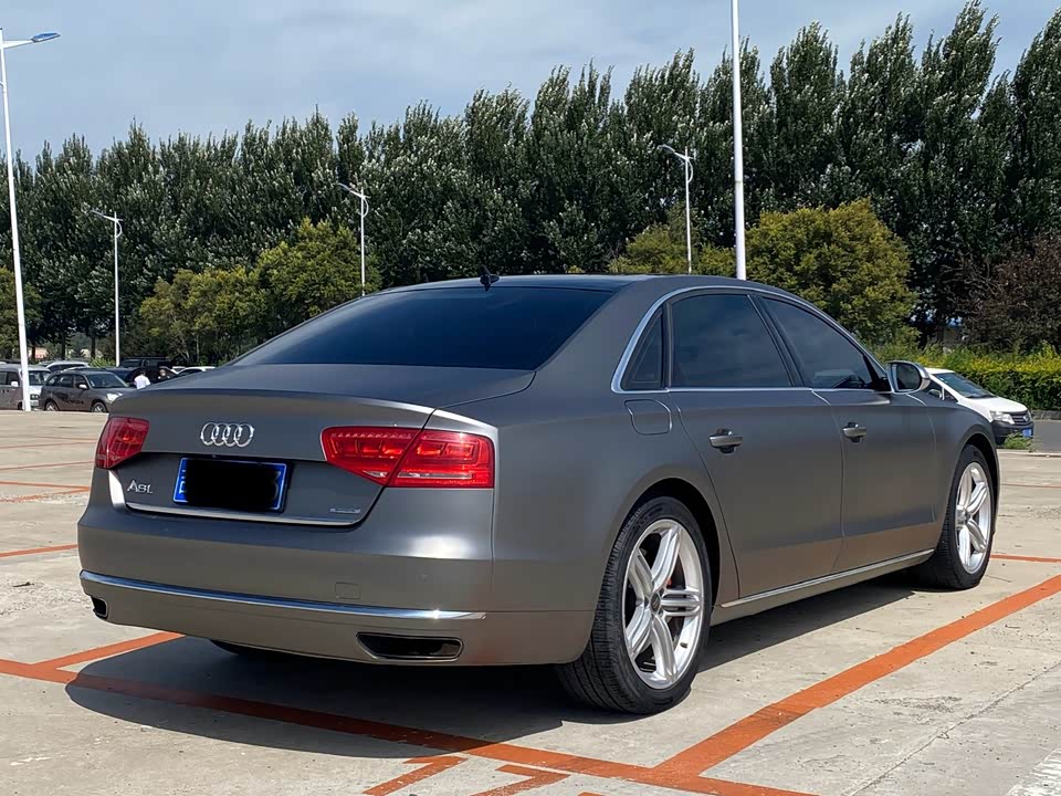 Audi A8