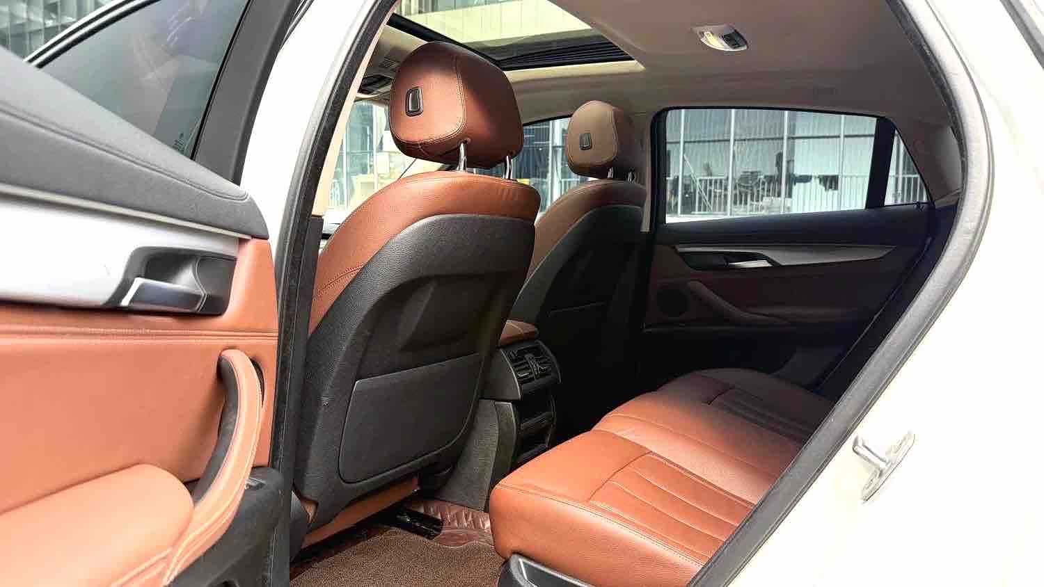 BMW X6, 2018 3