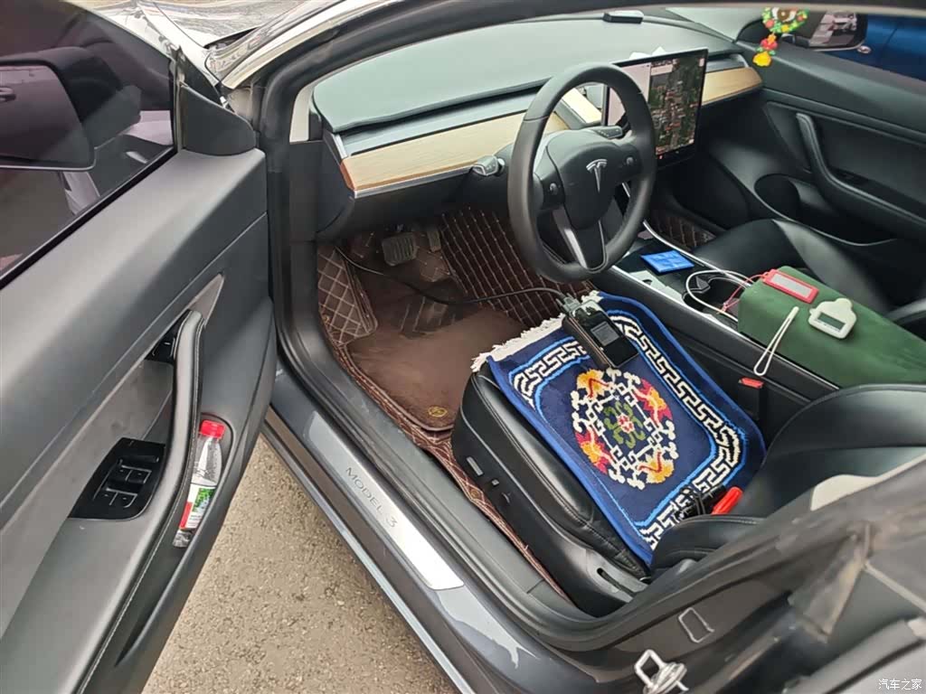 Tesla Model 3, 2020 16