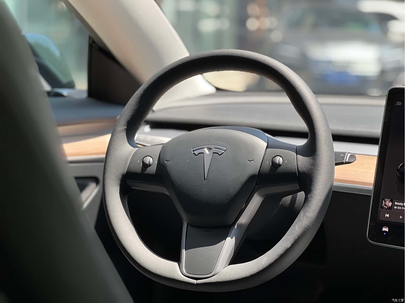 Tesla Model 3, 2022 все фото