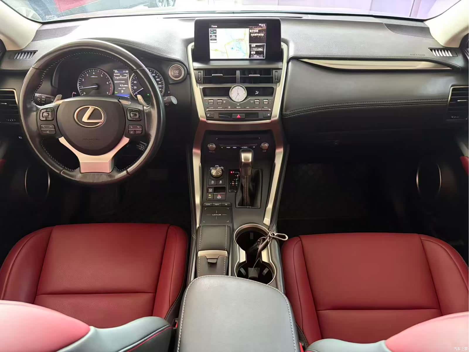 Lexus NX, 2019 14