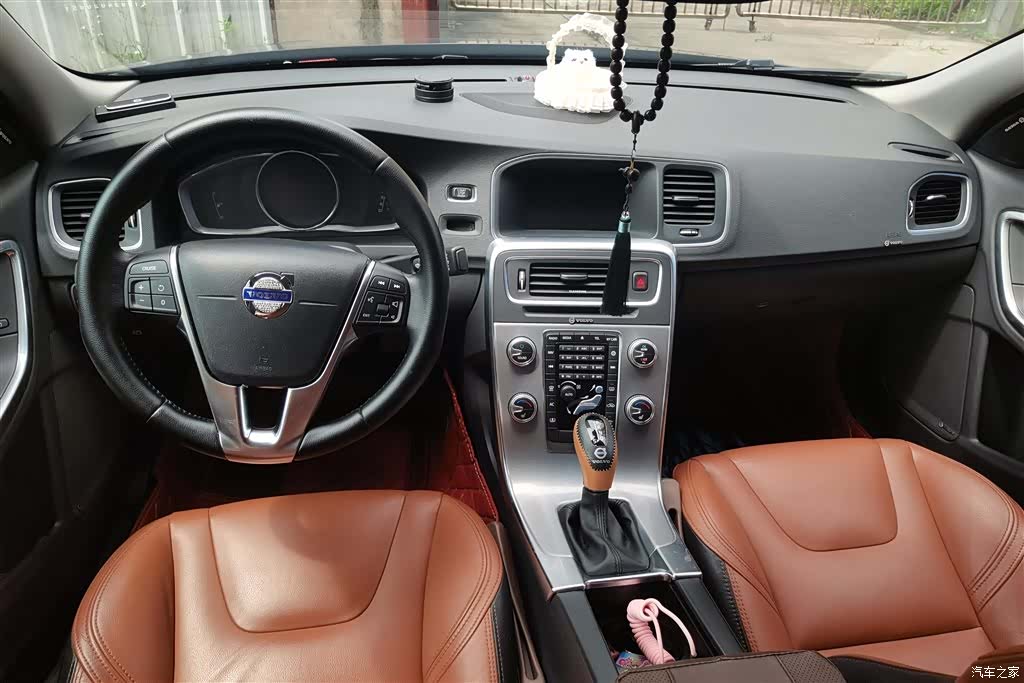 Volvo S60, 2017 12