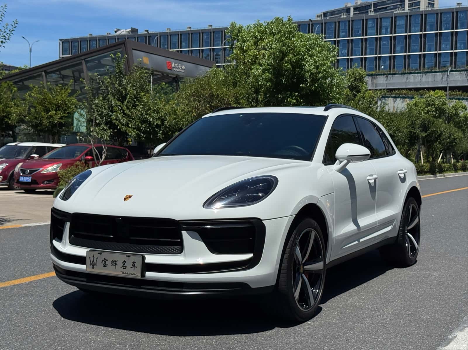 Porsche Macan, 2022 1