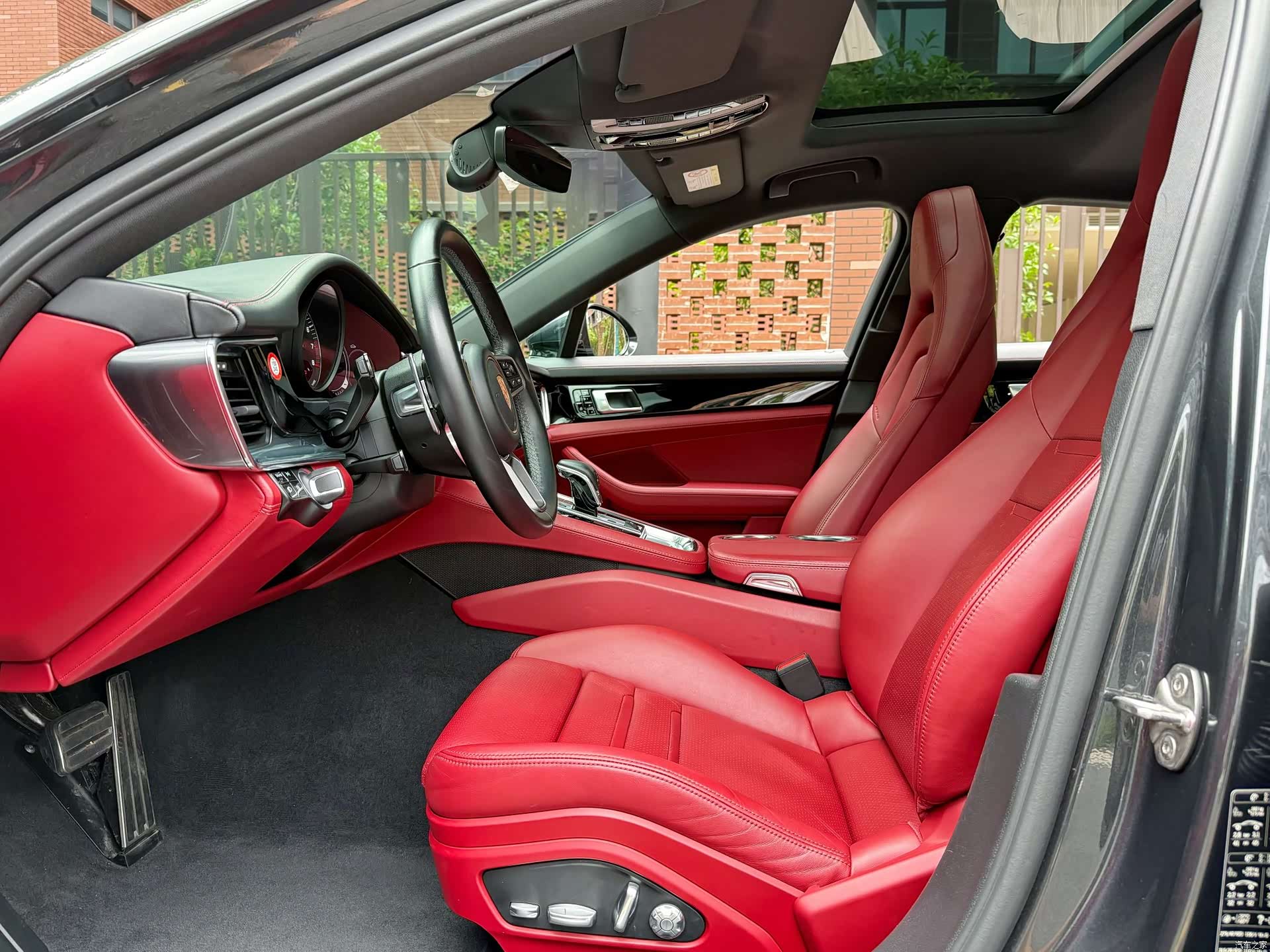 Porsche Panamera, 2020 9