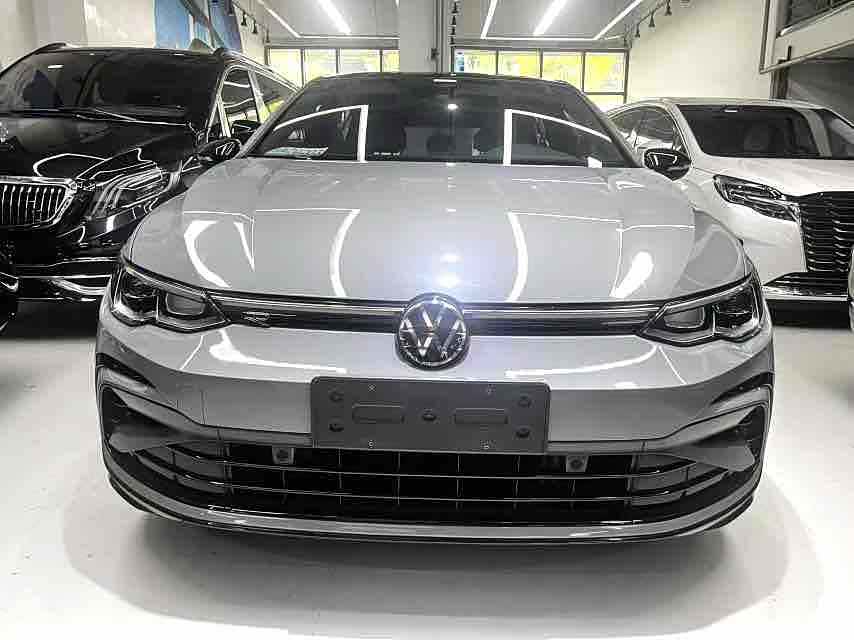 Volkswagen Golf, 2024 2