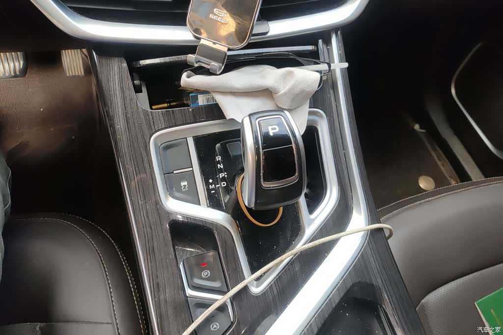 Geely Jiaji, 2021 16