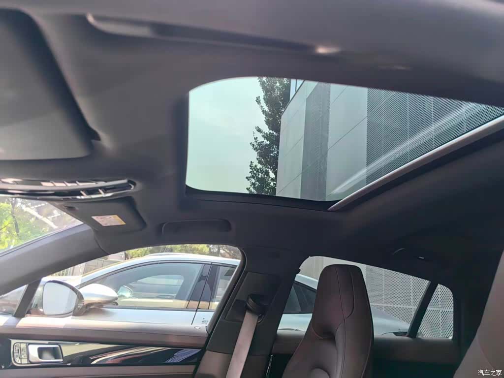 Porsche Panamera, 2018 7