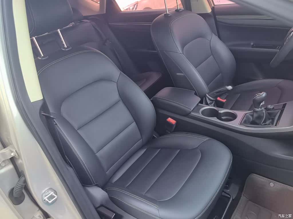 Geely Emgrand, 2017 25