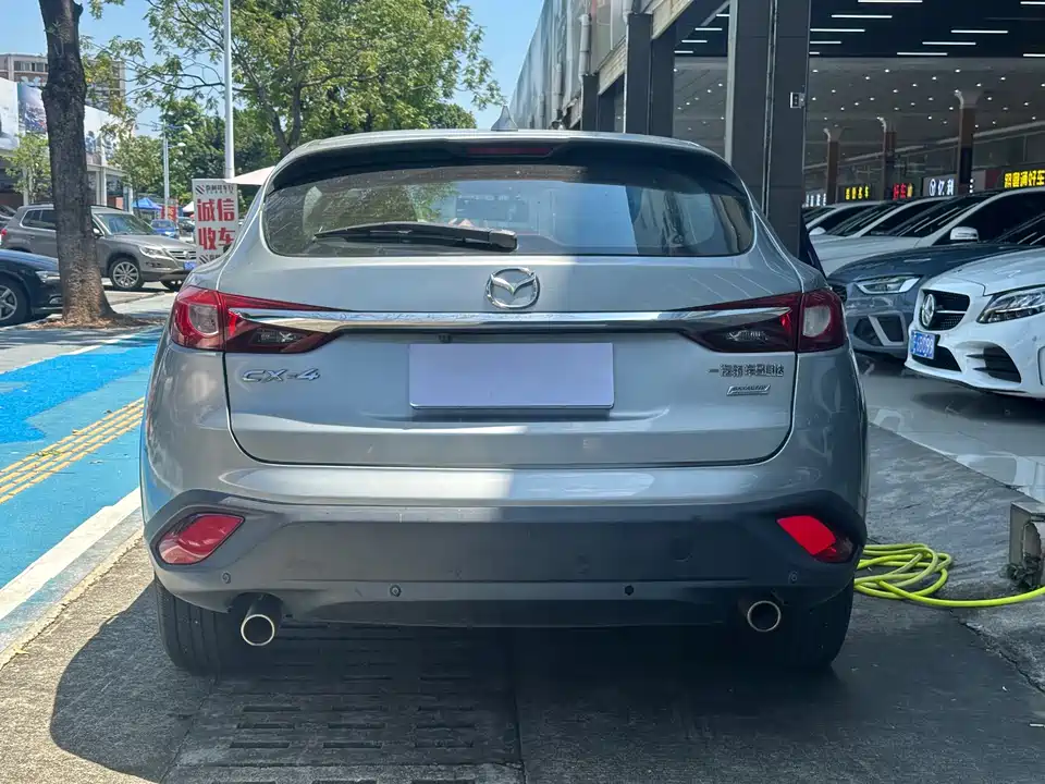 Mazda CX-4