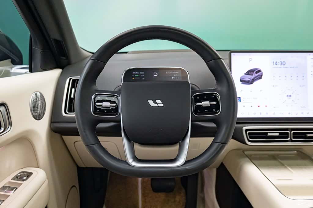 Li Auto L8, 2024 12