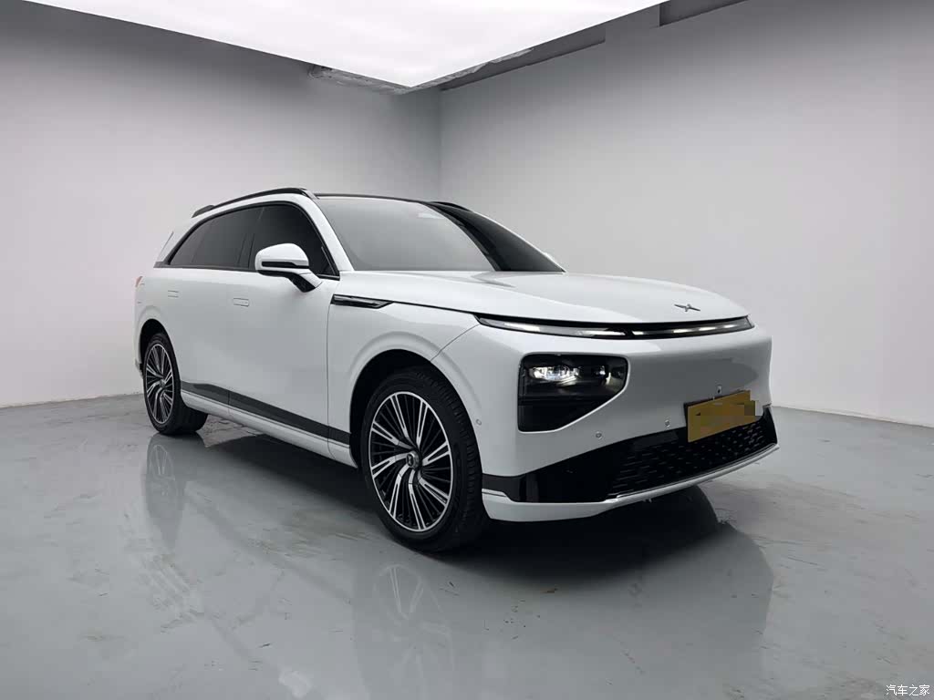 Xpeng G9, 2023 4