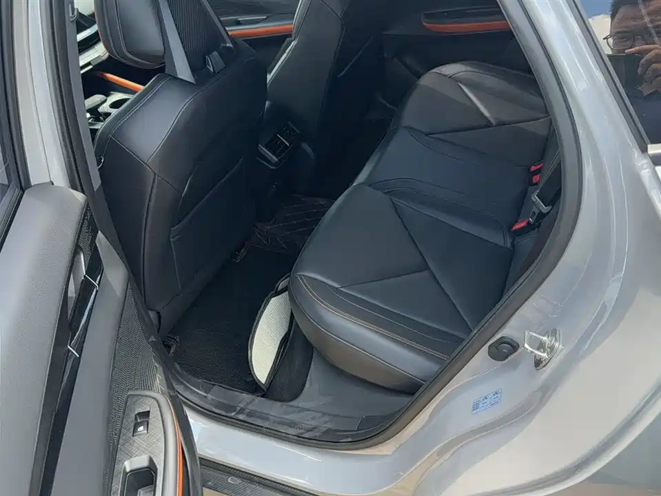 Changan UNI-V Smart iDD