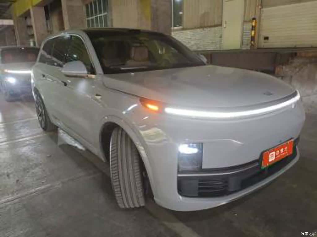 Li Auto L9, 2025 4