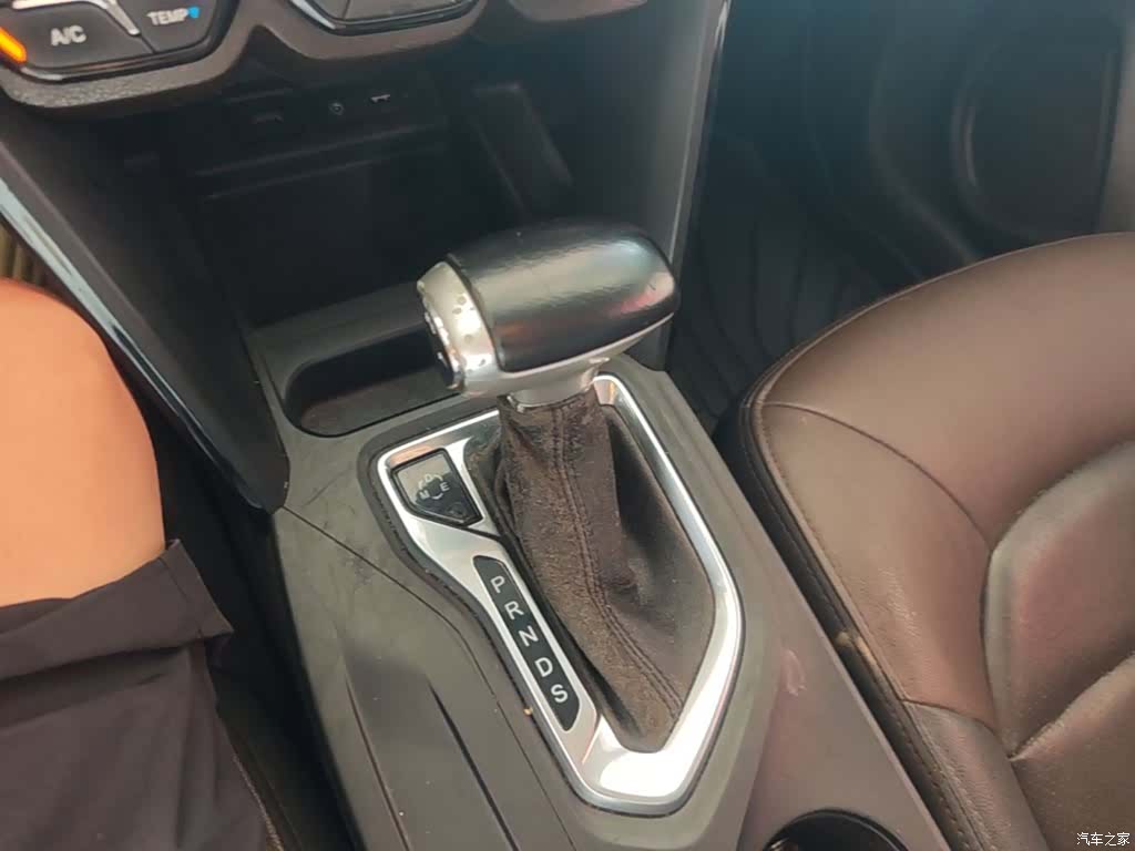 GAC GS4, 2015 14