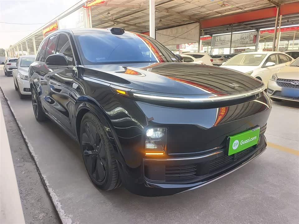 Li Auto Ideal L8