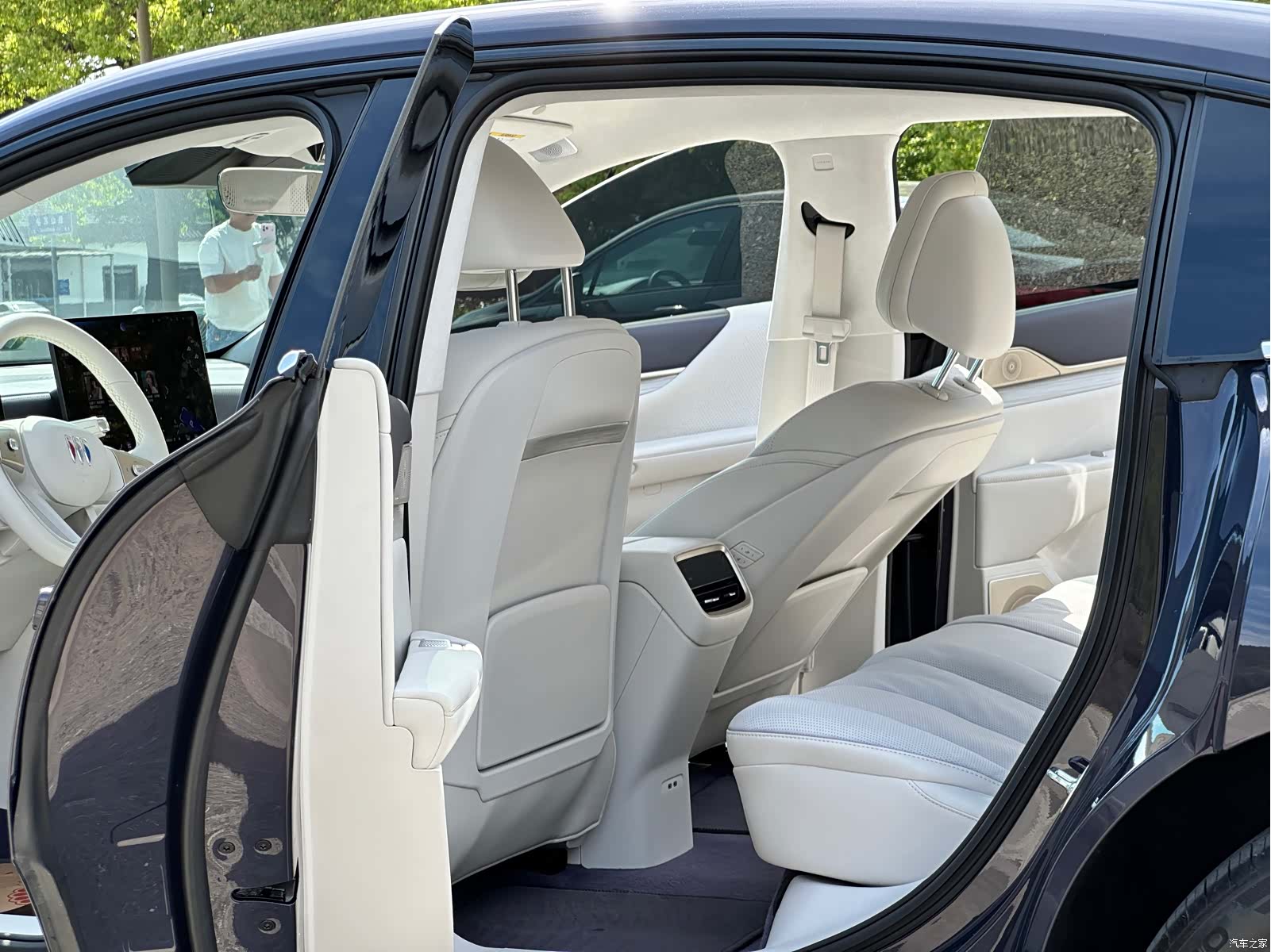 Buick L7, 2025 12