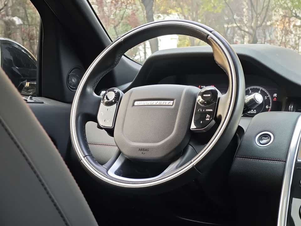 Land Rover Discover sports
