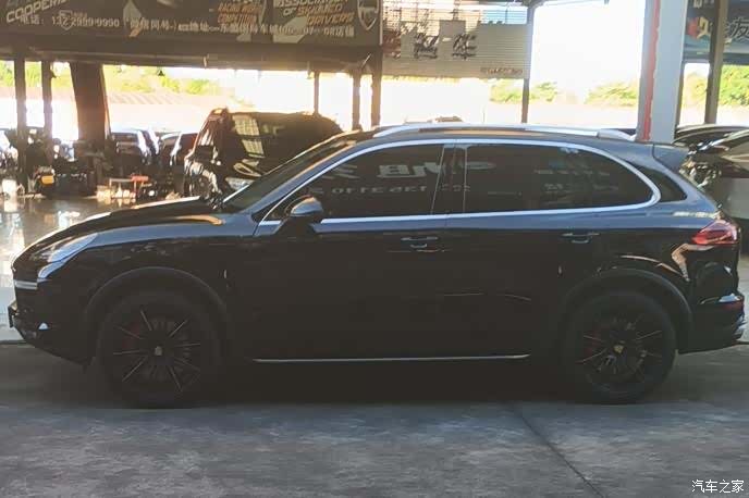 Porsche Cayenne, 2015 7