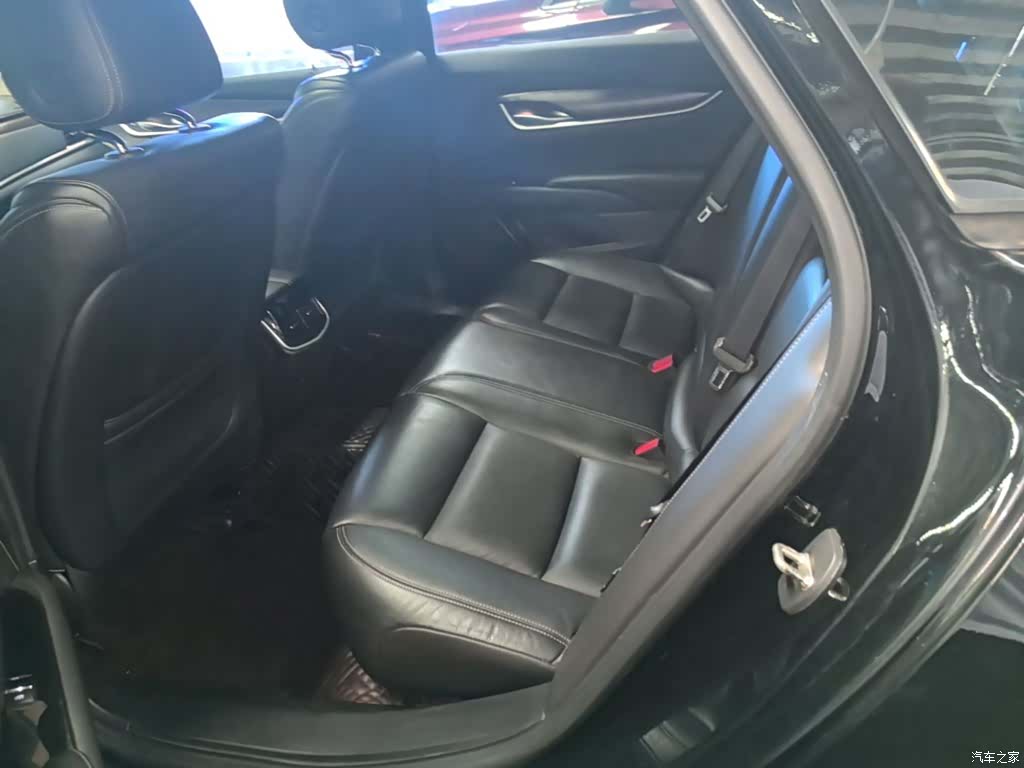 Cadillac XTS, 2019 17