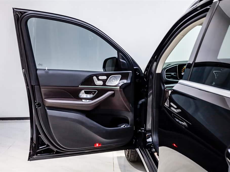 Mercedes-Benz GLE Mercedes-Benz GLE