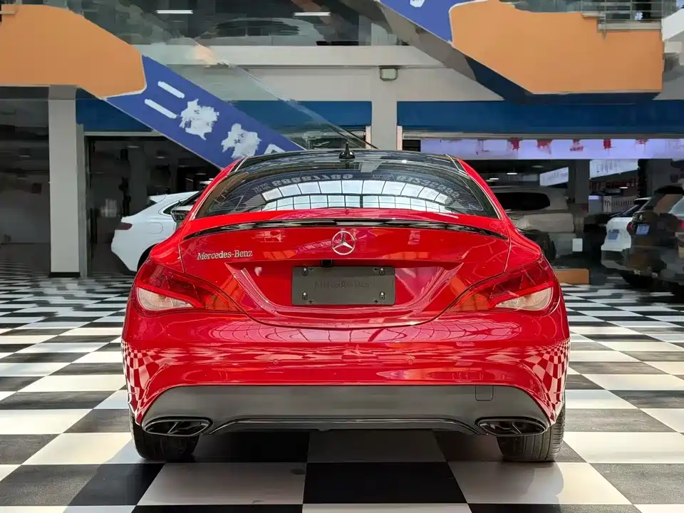 Mercedes-Benz CLA