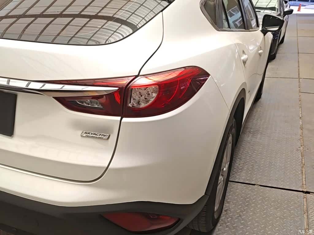 Mazda CX-4, 2017 8