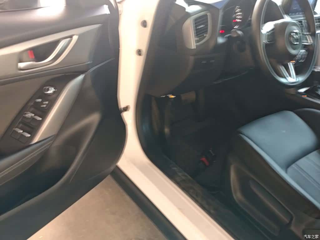 Mazda CX-4, 2017 16