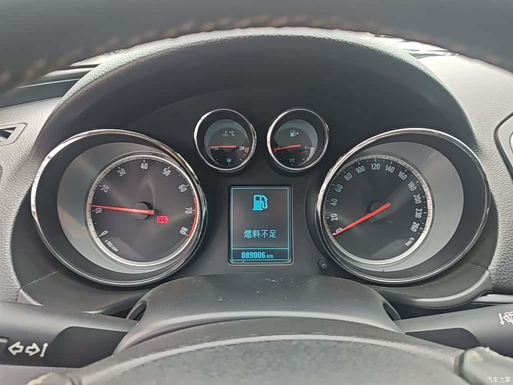 Buick Regal, 2015 12