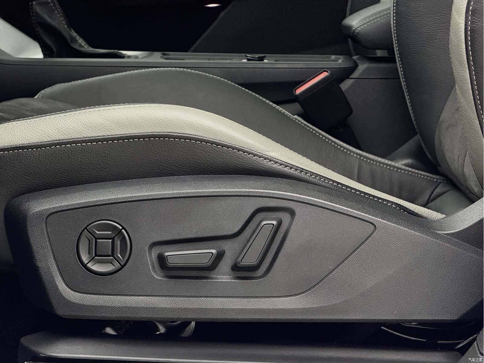 Audi Q3, 2022 21