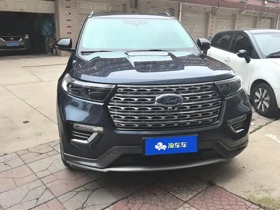 Ford Explorer Ford Explorer