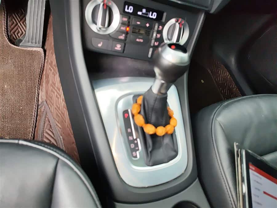 Audi Q3 2015, фото 14