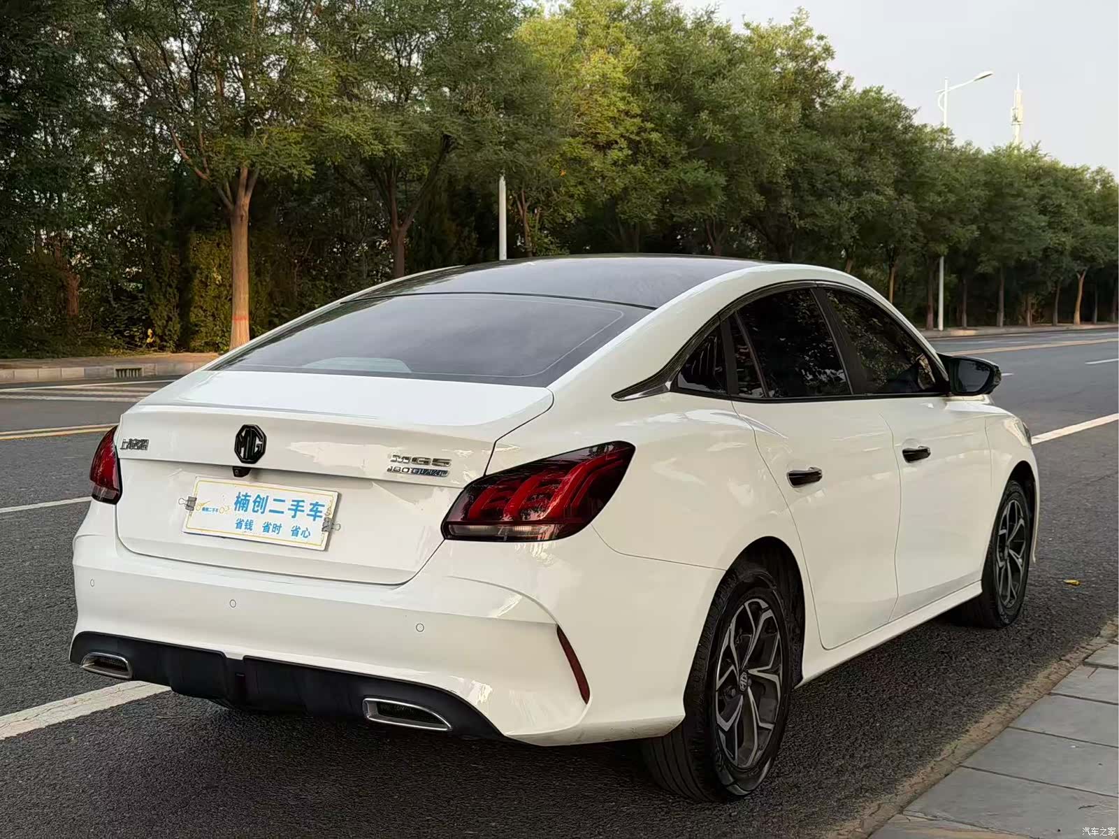 MG MG5, 2023 4