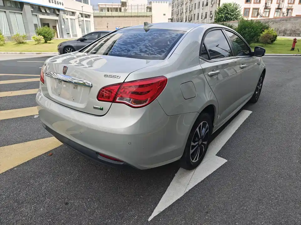 Roewe e550