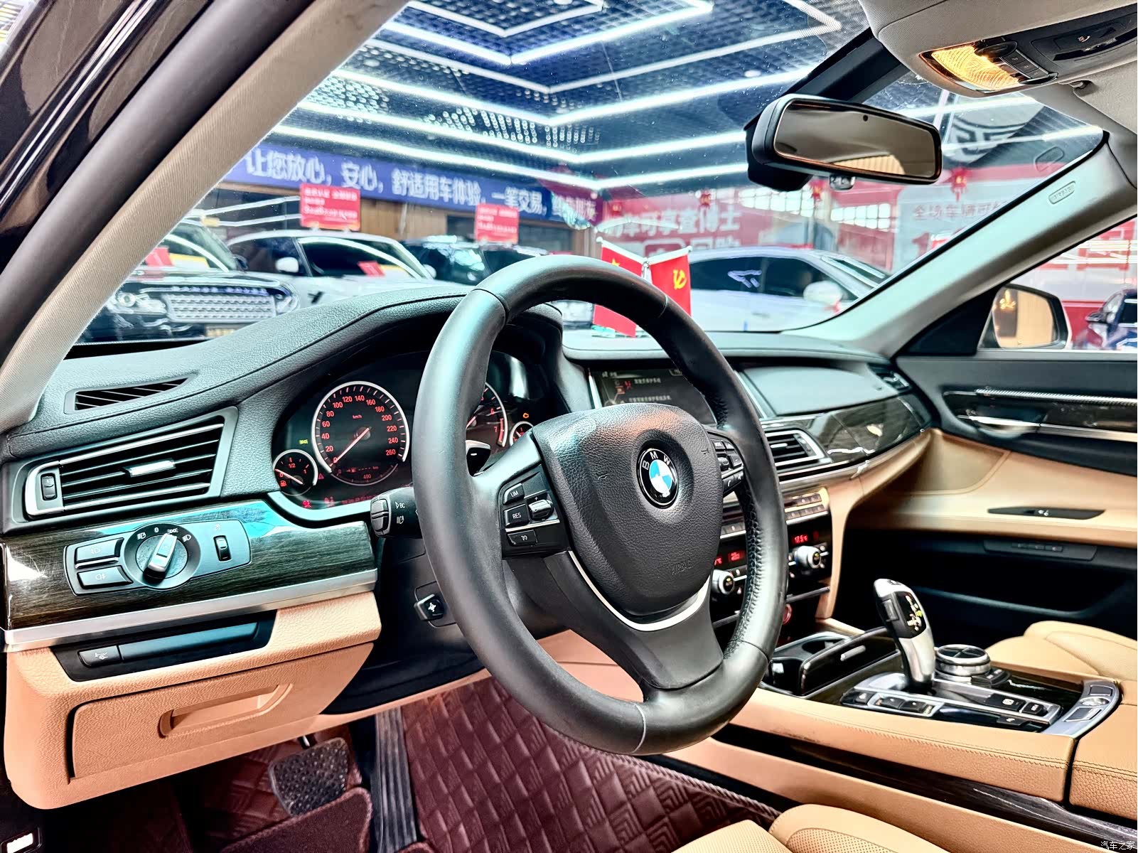 BMW 7 Series, 2013 10