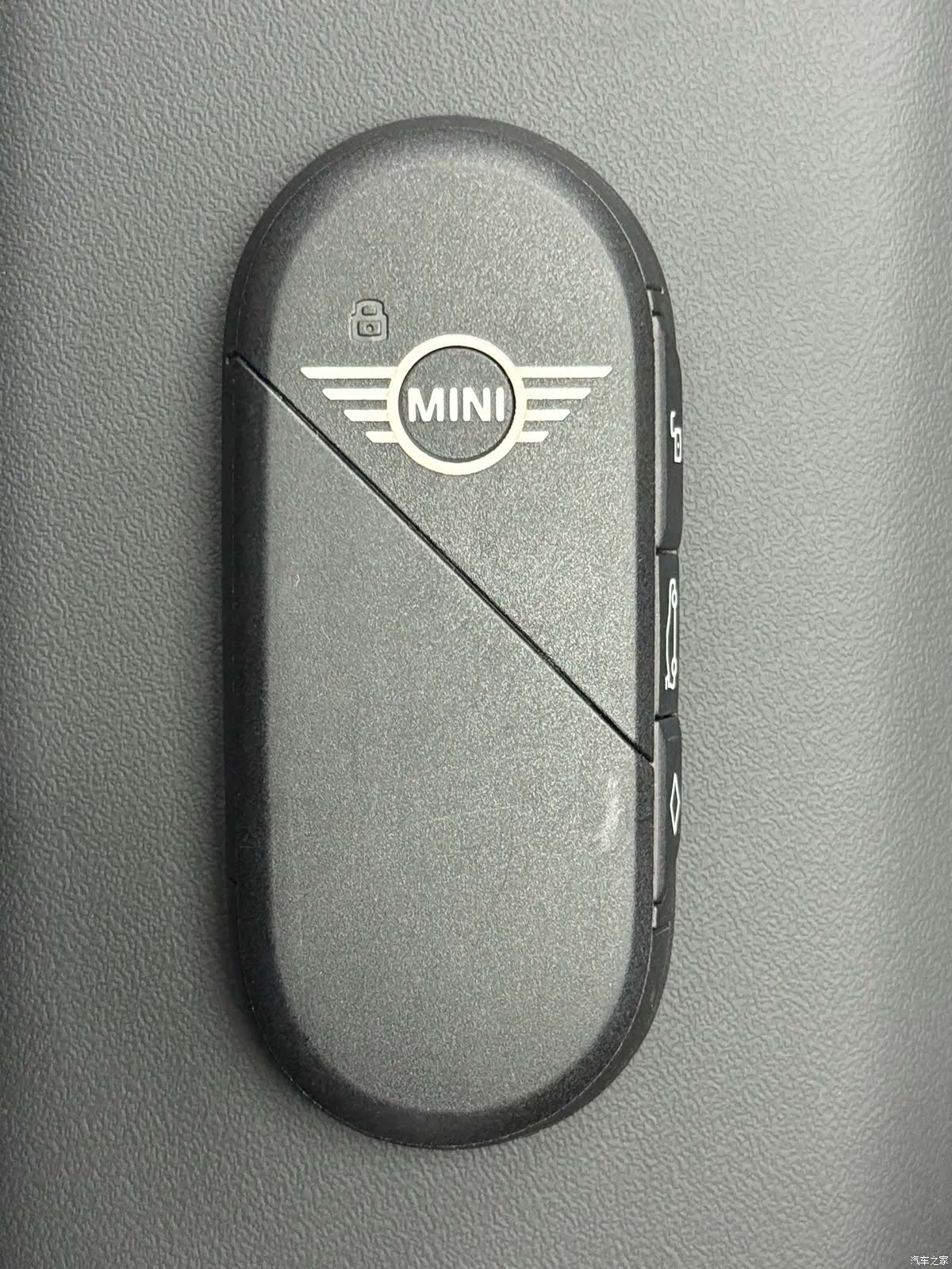Mini Cooper, 2025 19