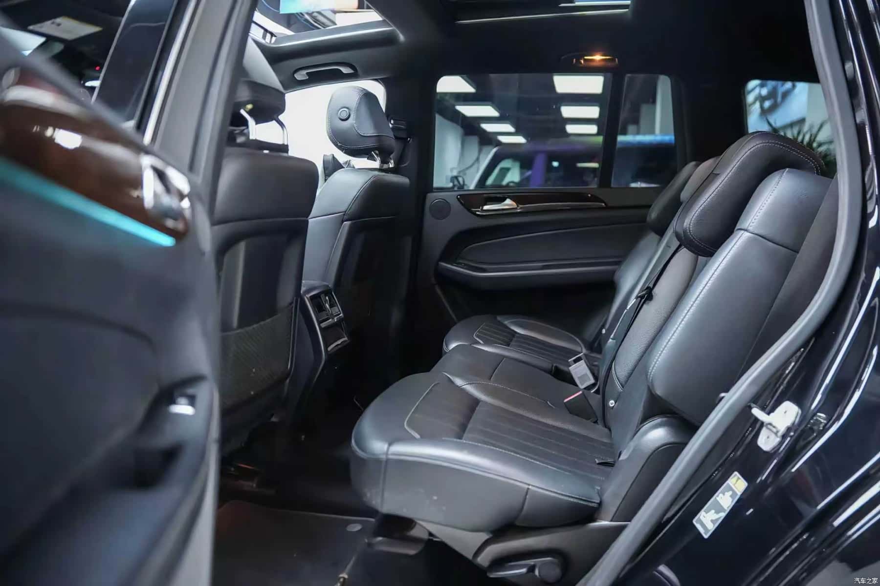 Mercedes-Benz GLS, 2017 4