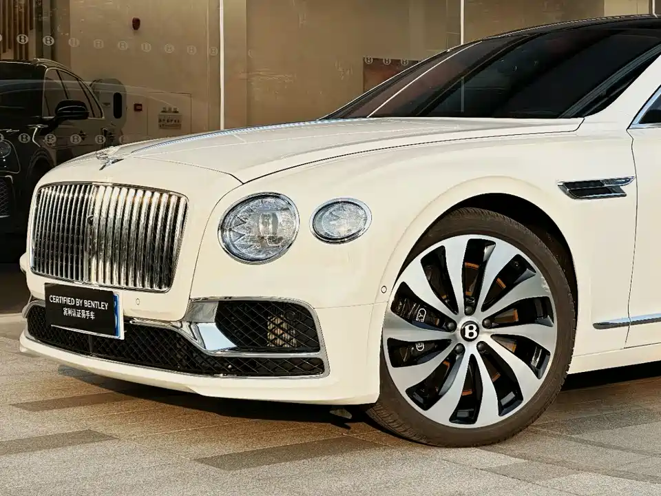 Bentley Flying