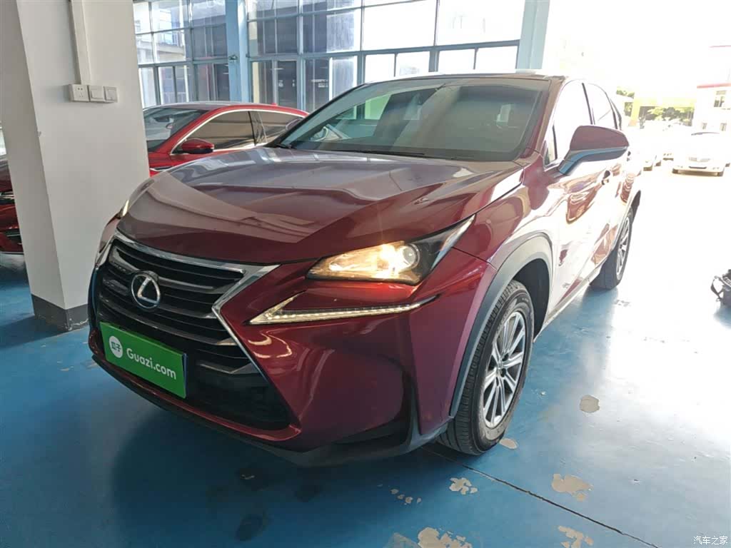 Lexus NX, 2017 1