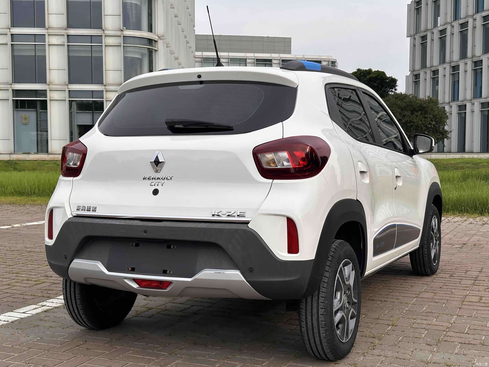 DongFeng e, 2019 7