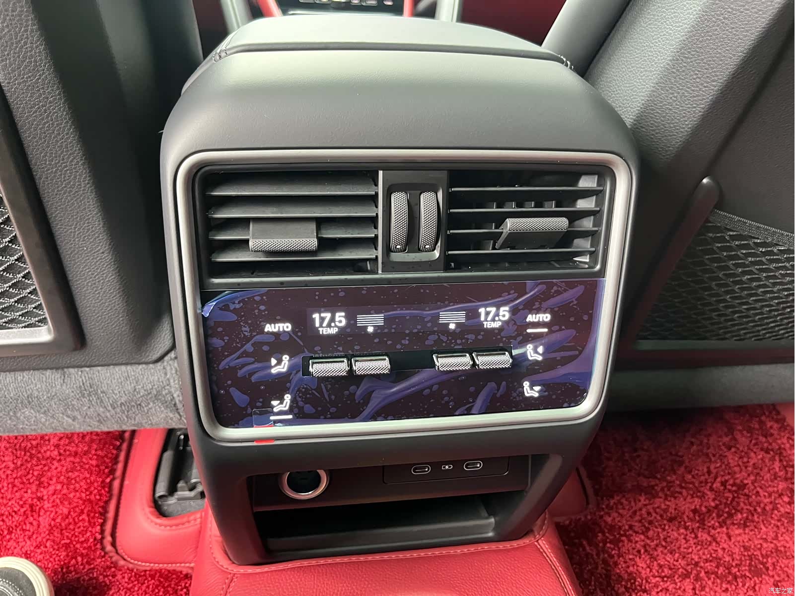 Porsche Cayenne, 2026 13