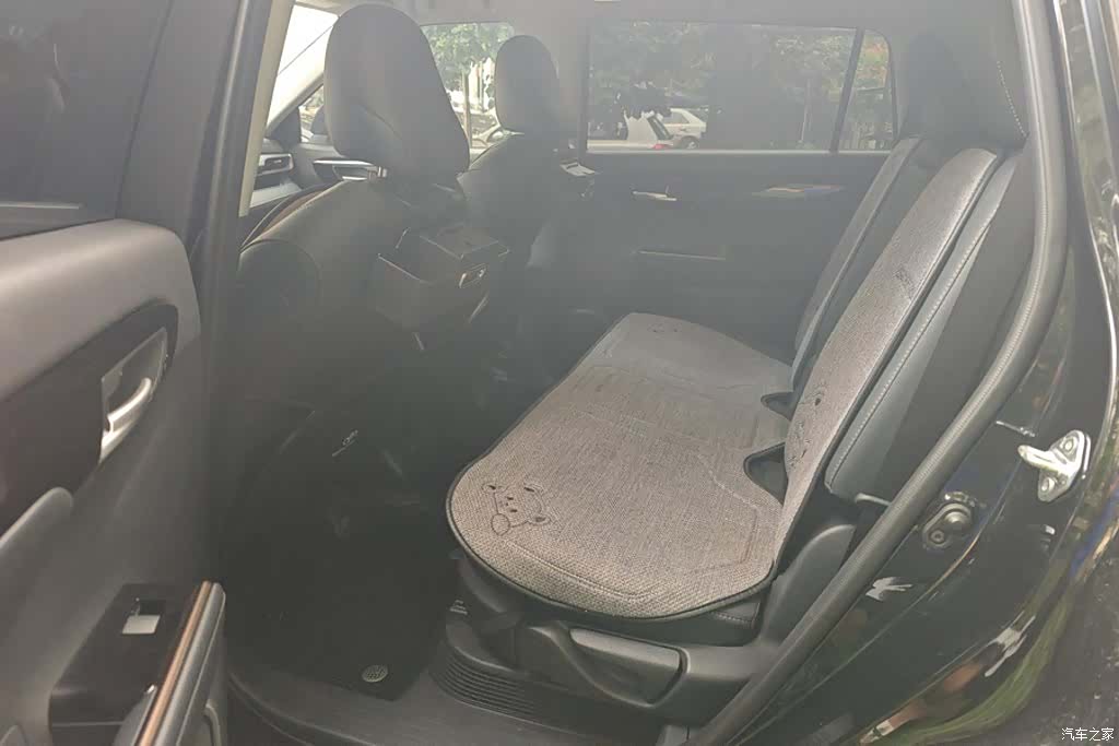 Toyota Highlander, 2024 11