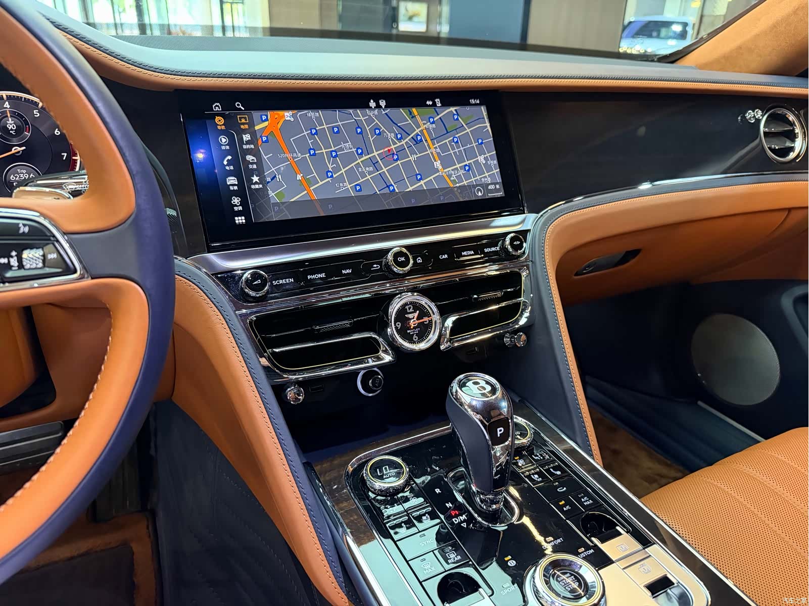 Bentley Flying Spur, 2021 13